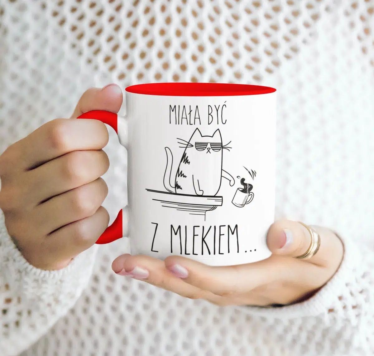 kubek z kotem Miała być z mlekiem czerwony